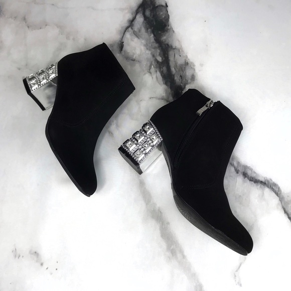 Madeline Stuart Black Ankle Boots Bedazzled Heels - Picture 5 of 7
